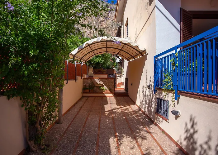 Villa Solemar Sicilia - Mariu Palermo